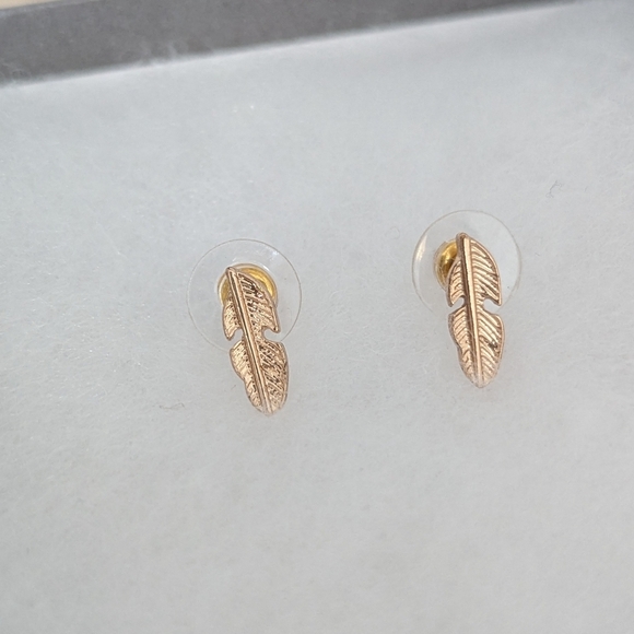 Golden Feather Stud Earrings - Picture 3 of 4